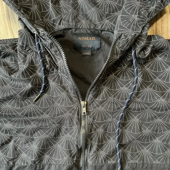 Nomad Navy and White Lightweight windbreaker Zip-up Spring Jacket Size XL - Picture 7 of 13